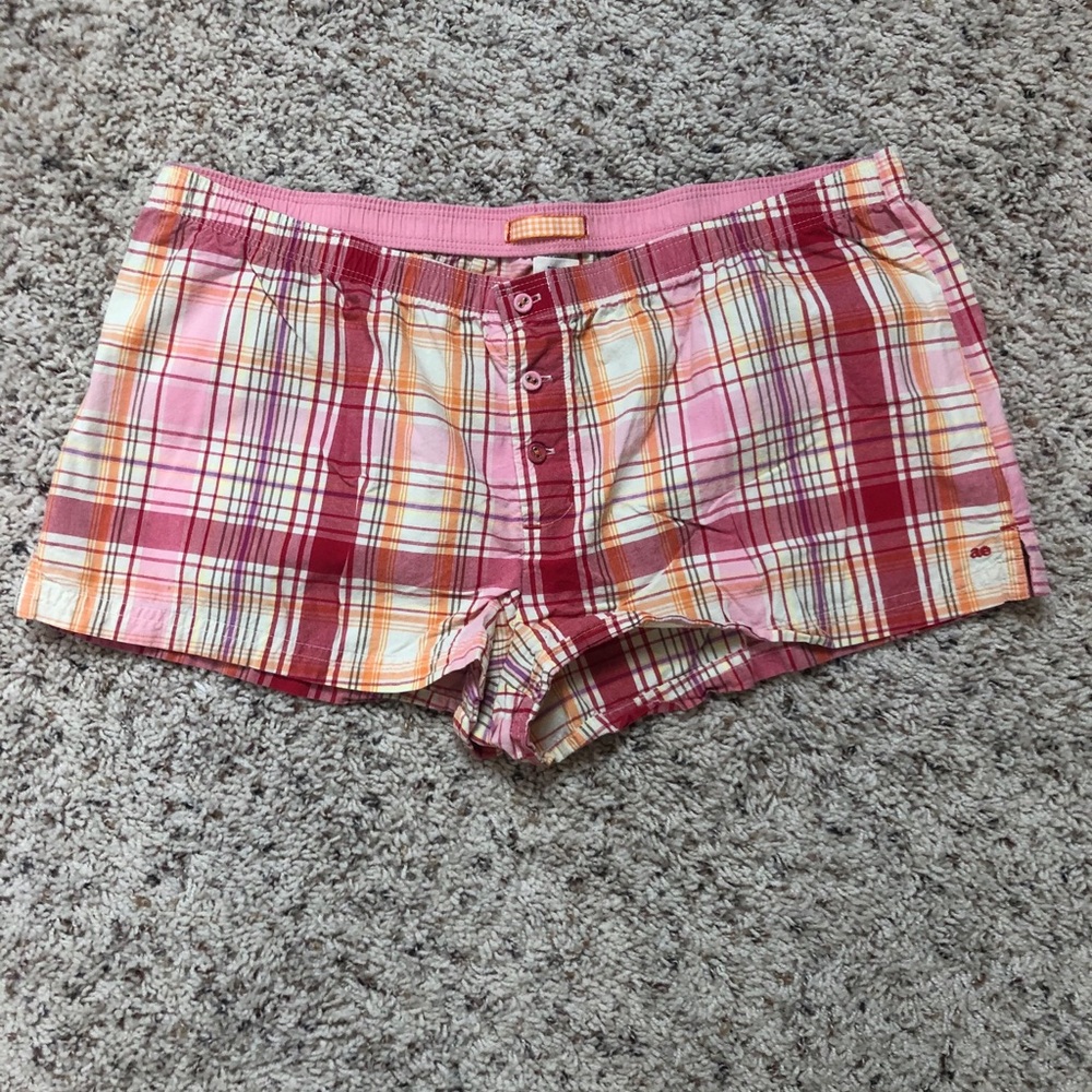 American Eagle plaid shorts